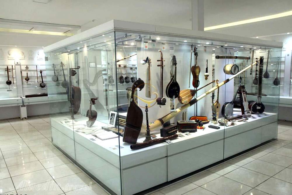موزه موسیقی اصفهان | علاءالدین تراول