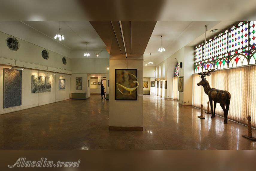 موزه هنرهای تزئینی اصفهان | علاءالدین تراول