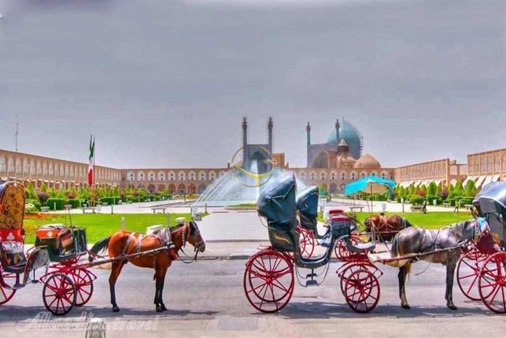 میدان نقش جهان (امام) اصفهان | علاءالدین تراول