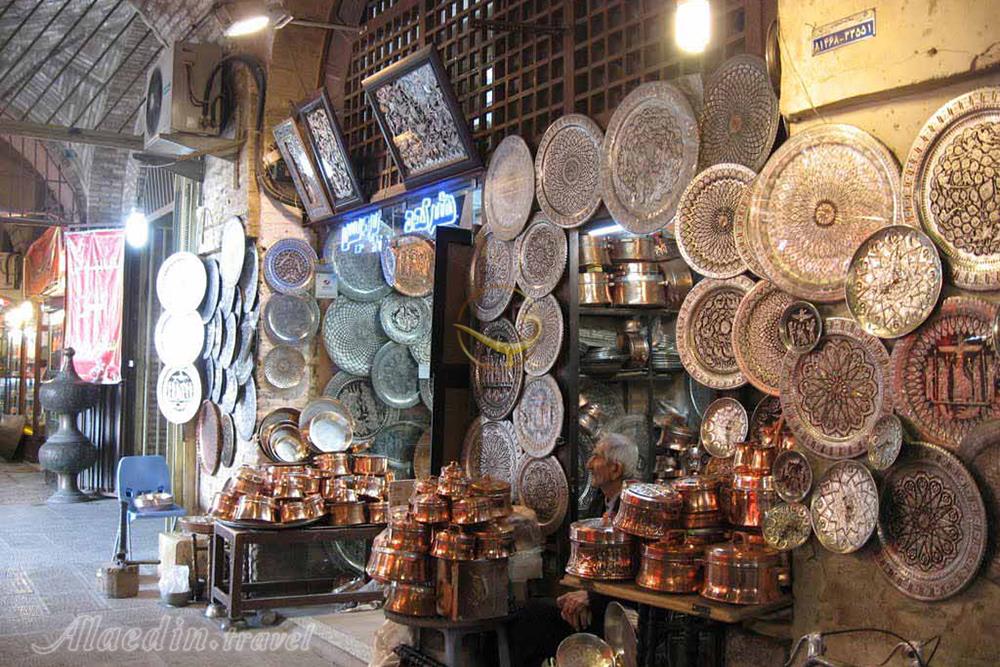 بازار قیصریه اصفهان | علاءالدین تراول