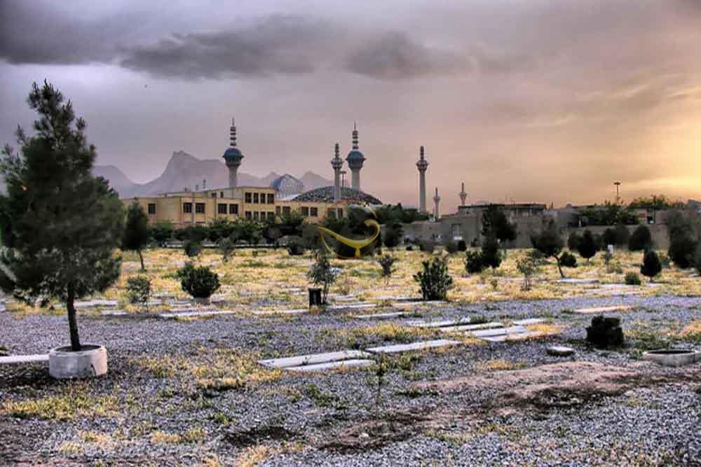 گورستان تخت فولاد اصفهان | علاءالدین تراول