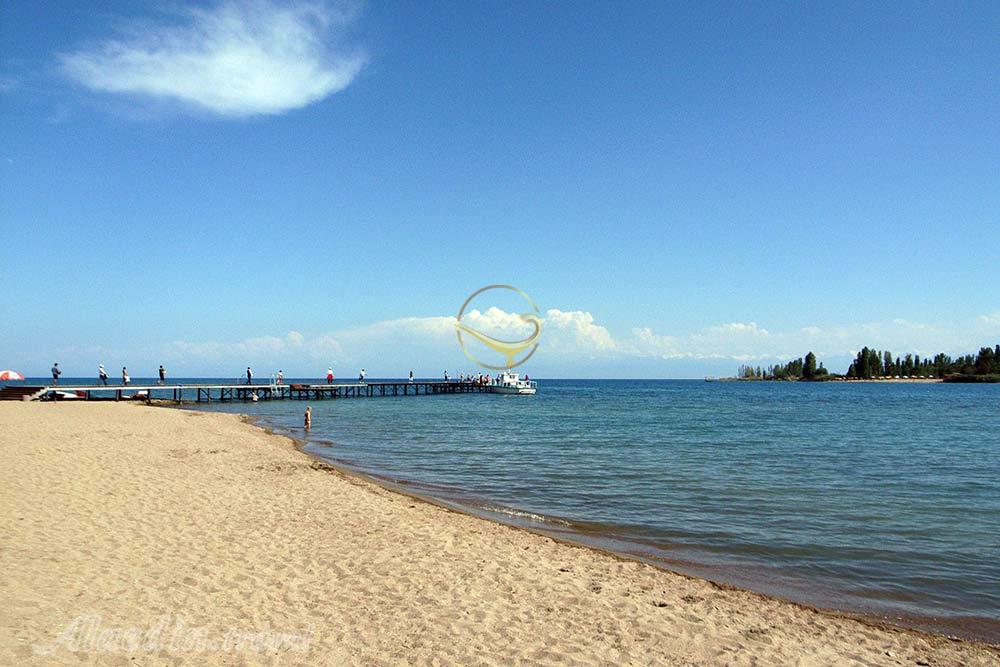 دریاچه ایسیک کول در قرقیزستان | علاءالدین تراول