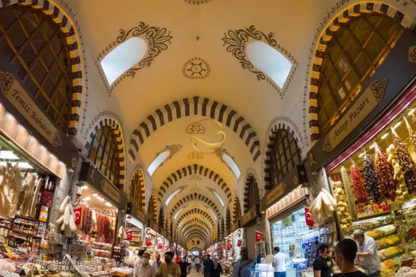 بازار ادویه (مصری‌ها) استانبول | علاالدین تراول