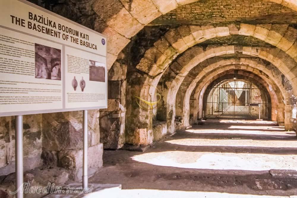 موزه فضای باز آگورا در ازمیر - ترکیه | علاءالدین تراول