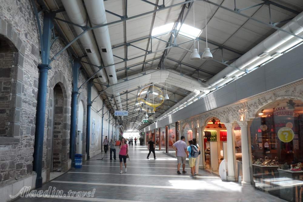 مرکز خرید کوناک پیر در ازمیر - ترکیه | علاءالدین تراول