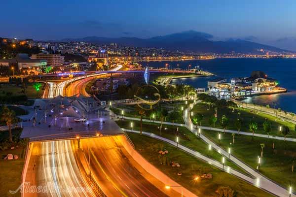 خیابان و میدان کوردون بویو (آتاتورک) در ازمیر