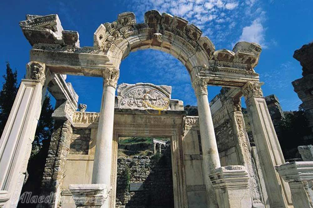 معبد آرتمیس در ازمیر - ترکیه | علاءالدین تراول