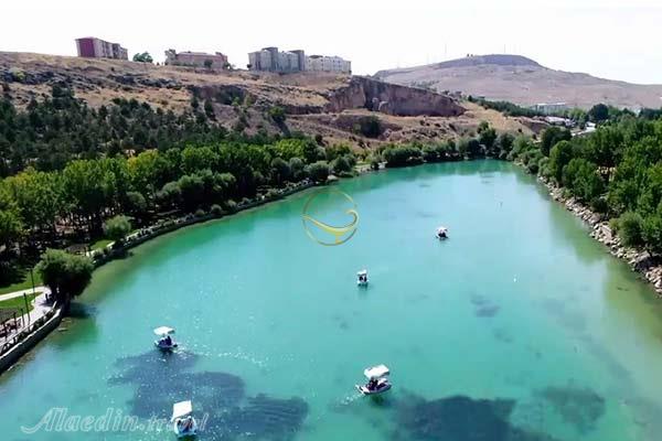 پارک تورگوت اوزال در ازمیر - ترکیه