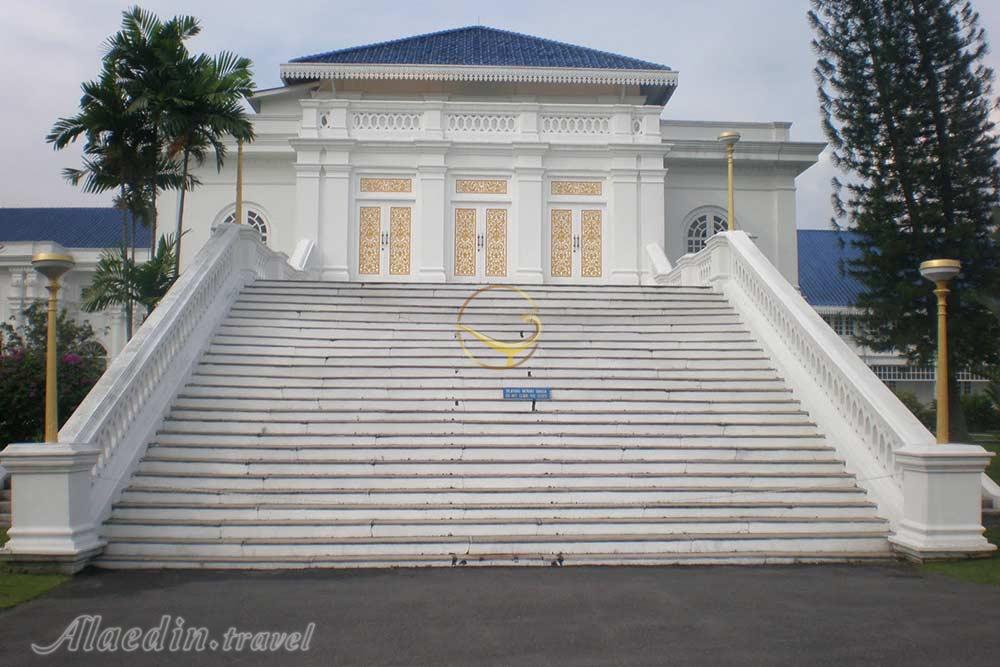 موزه سلطنتی ابوبکر جوهور | علاءالدین تراول