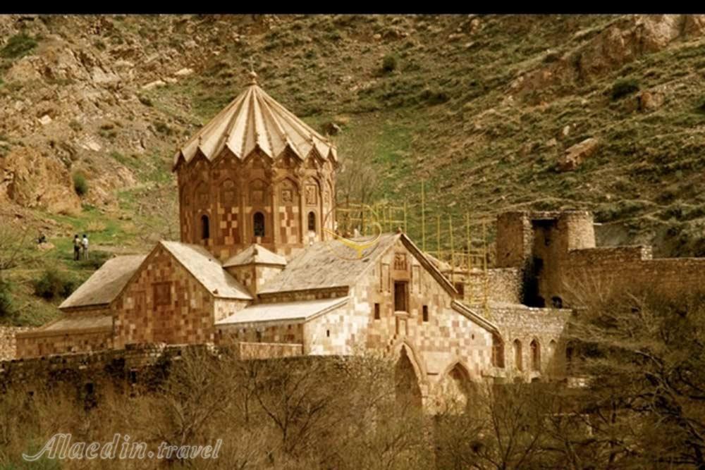 کلیسای سنت استپانوس جلفا | علاءالدین تراول