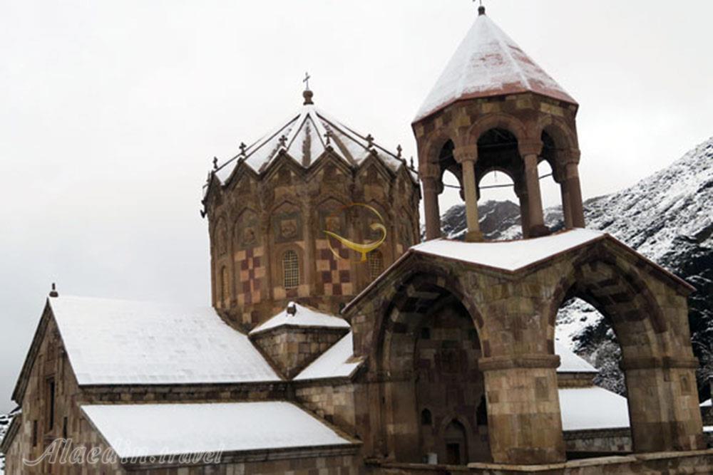 کلیسای سنت استپانوس جلفا | علاءالدین تراول