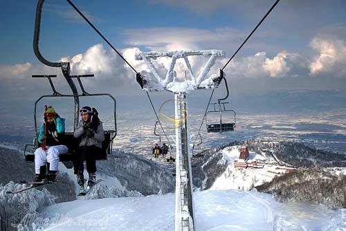 پیست اسکی کاراتپه - ترکیه