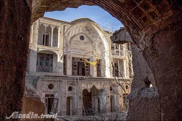 خانه حکیم باشی (ابوالفضل حکیم باشی) در کاشان