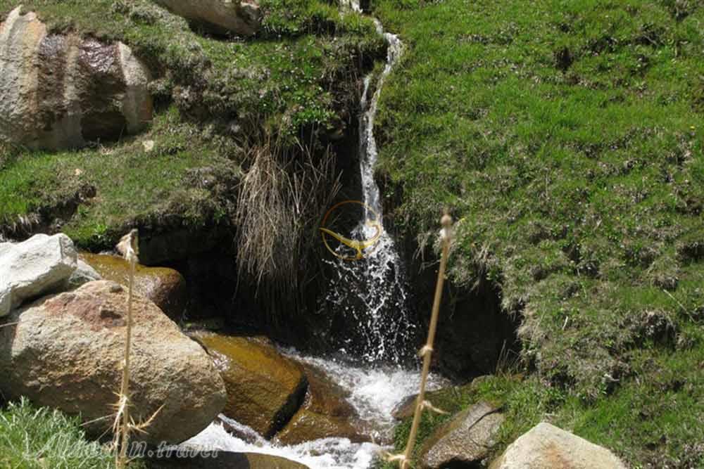 روستای نشلج در کاشان (مرکز گیوه بافی کشور) | علاءالدین تراول