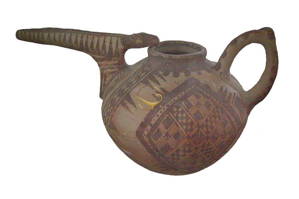 اشیاء یافت شده از تپه سیلک کاشان | علاءالدین تراول