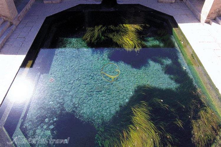 چشمه سلیمانیه در کاشان