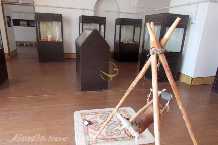 موزه کازرون (موزه مردم شناسی) | علاءالدین تراول