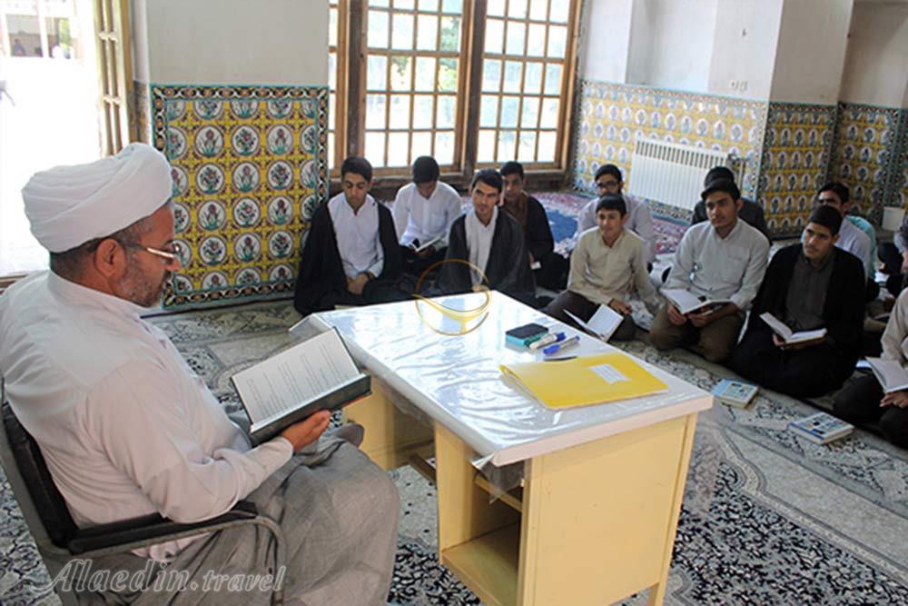 مدرسه علمیه ابراهیمیه (ابراهیم خان) در کرمان | علاءالدین تراول