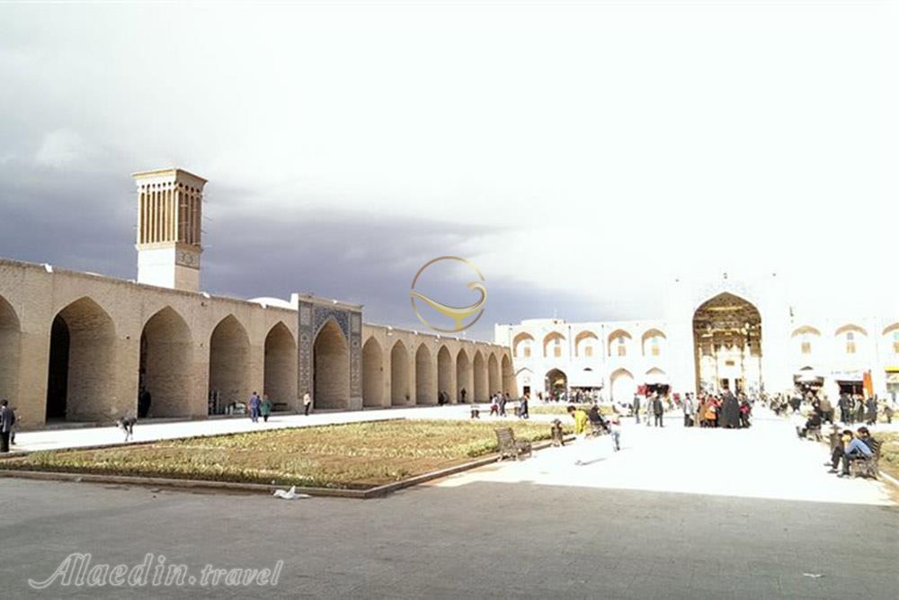 بازار اختیاری در کرمان | علاءالدین تراول