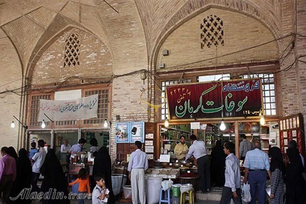 بازار اختیاری در کرمان | علاءالدین تراول