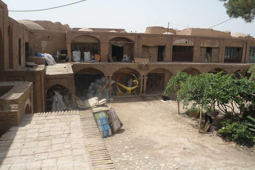 کاروانسرای هندوها در کرمان | علاءالدین تراول