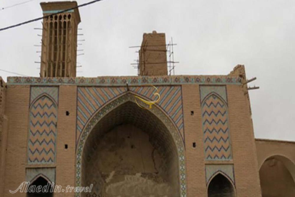 کاروانسرای وکیل در کرمان | علاءالدین تراول