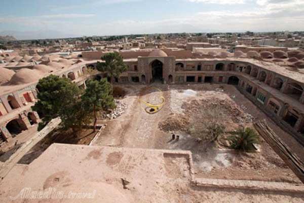 کاروانسرای وکیل در کرمان