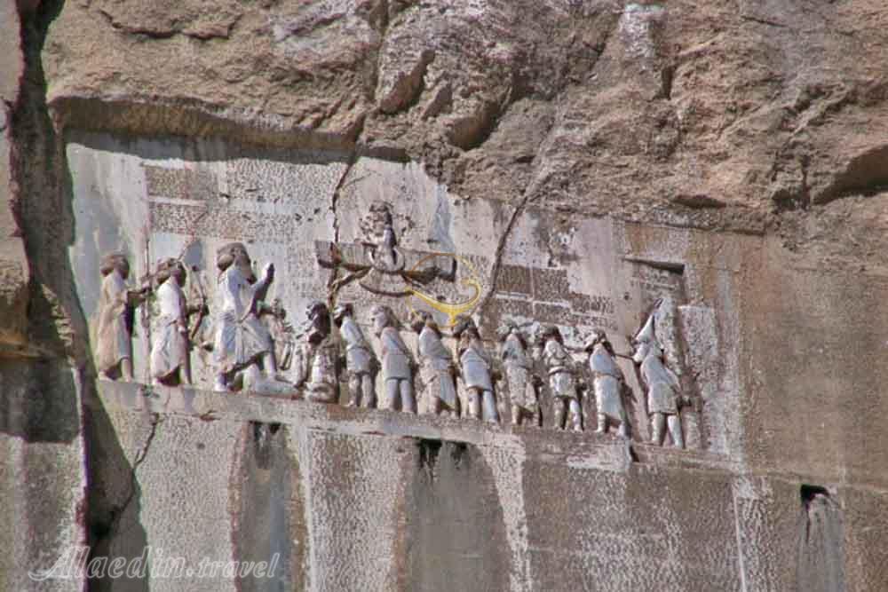 کتیبه بیستون کرمانشاه | علاءالدین تراول