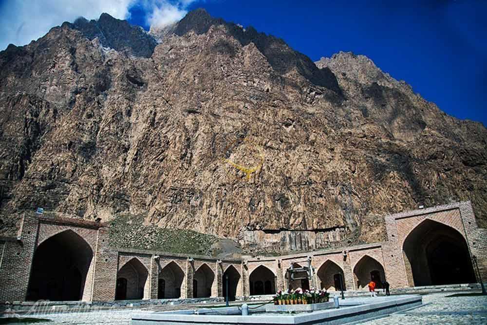 کاروانسرای شاه عباسی بیستون کرمانشاه | علاءالدین تراول