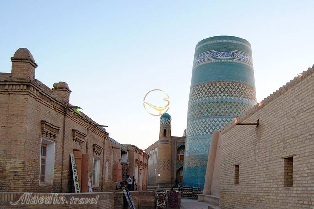 مناره کالتا خیوه ازبکستان | علاءالدین تراول