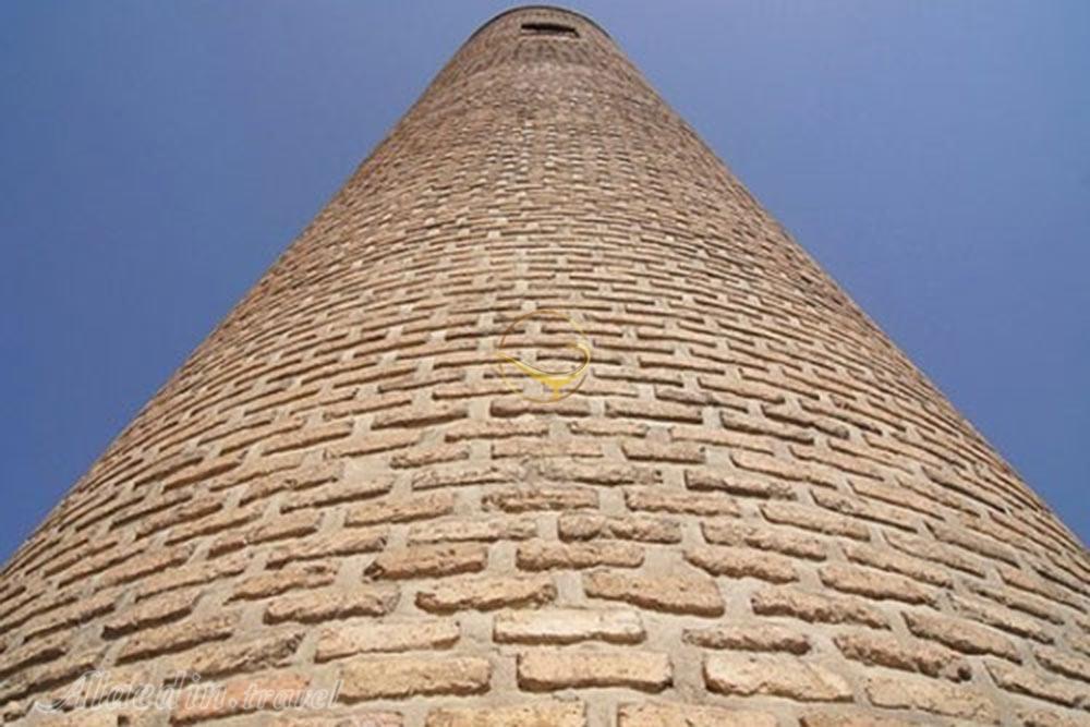 مناره آجری خرم آباد | علاءالدین تراول