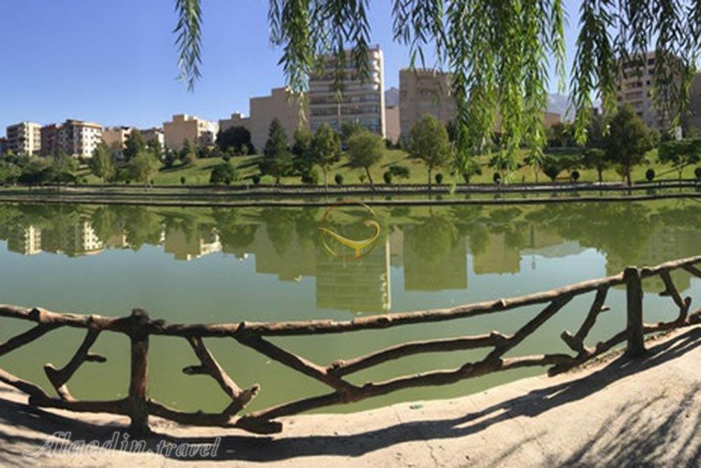 پارک زیبا کنار در خرم آباد | علاءالدین تراول