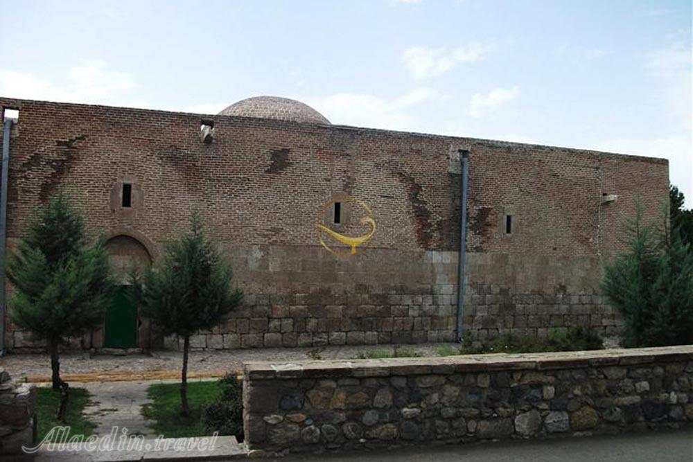 کلیسای سرکیس مقدس خوی | علاءالدین تراول