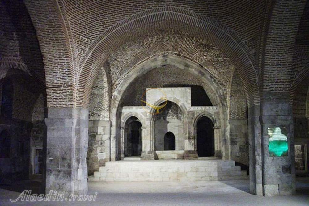 کلیسای سرکیس مقدس خوی | علاءالدین تراول