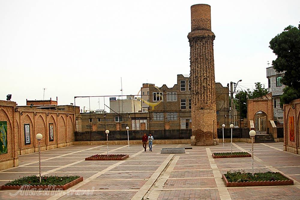 برج شمس تبریزی خوی | علاءالدین تراول