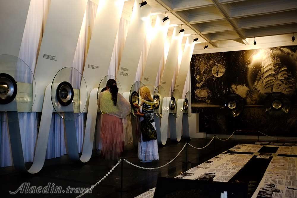 موزه‌ی مینیاتوری کی یف | علاءالدین تراول