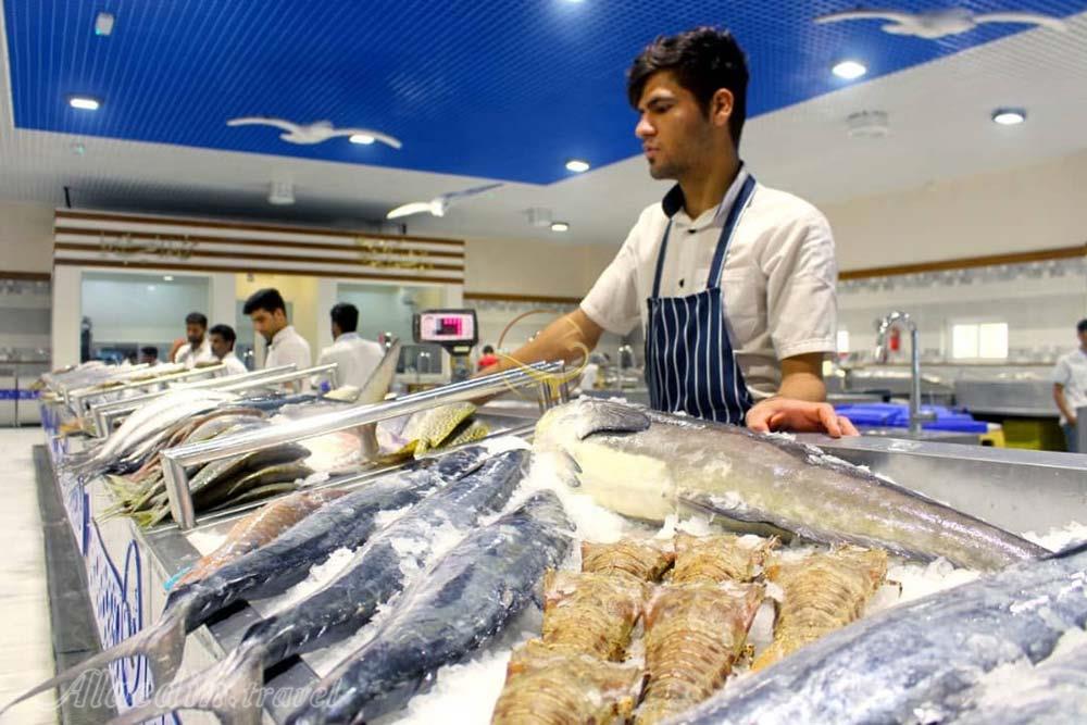 بازار ماهی فروشان کیش | علاءالدین تراول