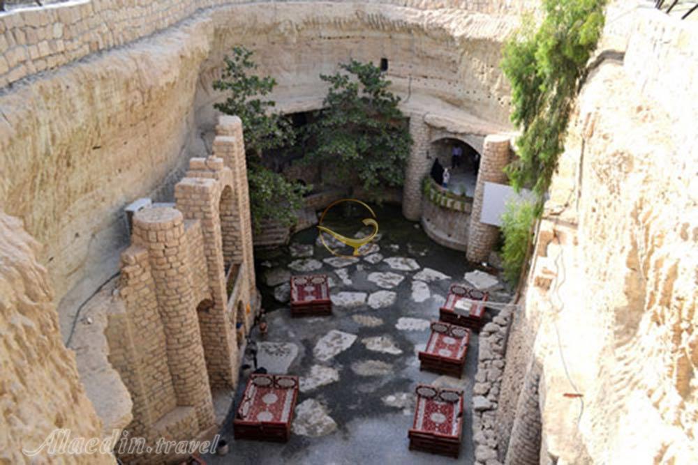 شهر زیر زمینی کاریز کیش | علاءالدین تراول