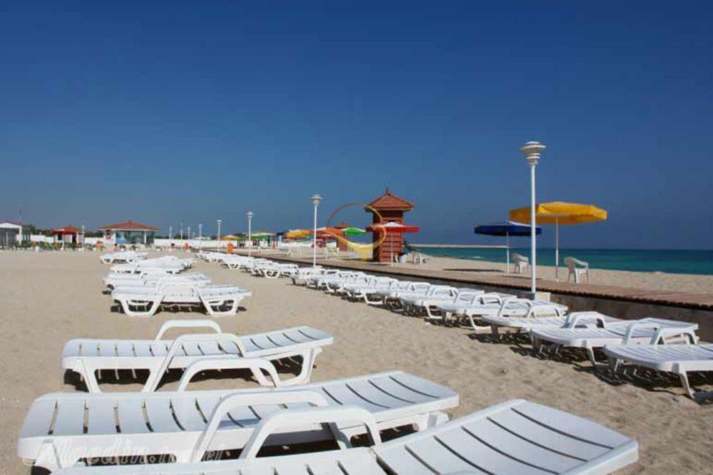 پلاژ آقایان در کیش | علاءالدین تراول