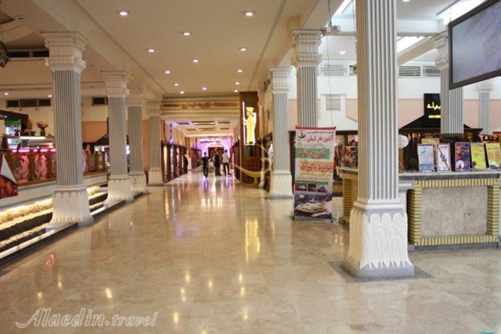 مرکز خرید مروارید کیش | علاءالدین تراول