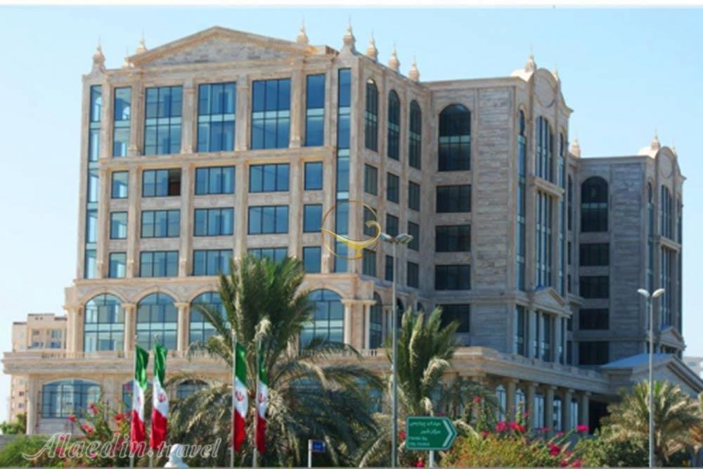 بازار سارینا 1 کیش | علاءالدین تراول