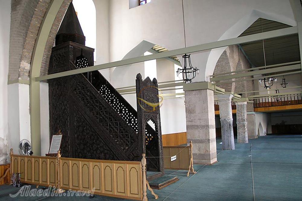 مسجد علاءالدین در قونیه - ترکیه | علاءالدین تراول