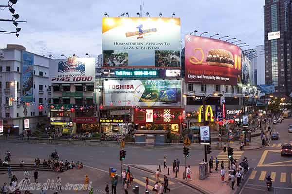 خیابان بوکیت بینتانگ در کوالالامپور - مالزی