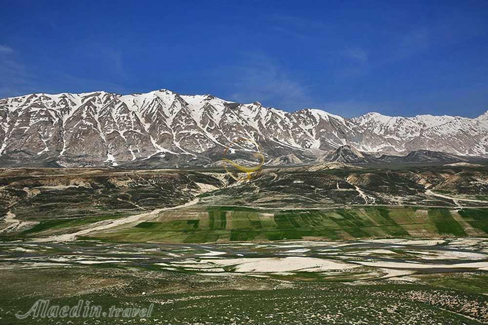 روستای قلعه تبرک کوهرنگ | علاءالدین تراول