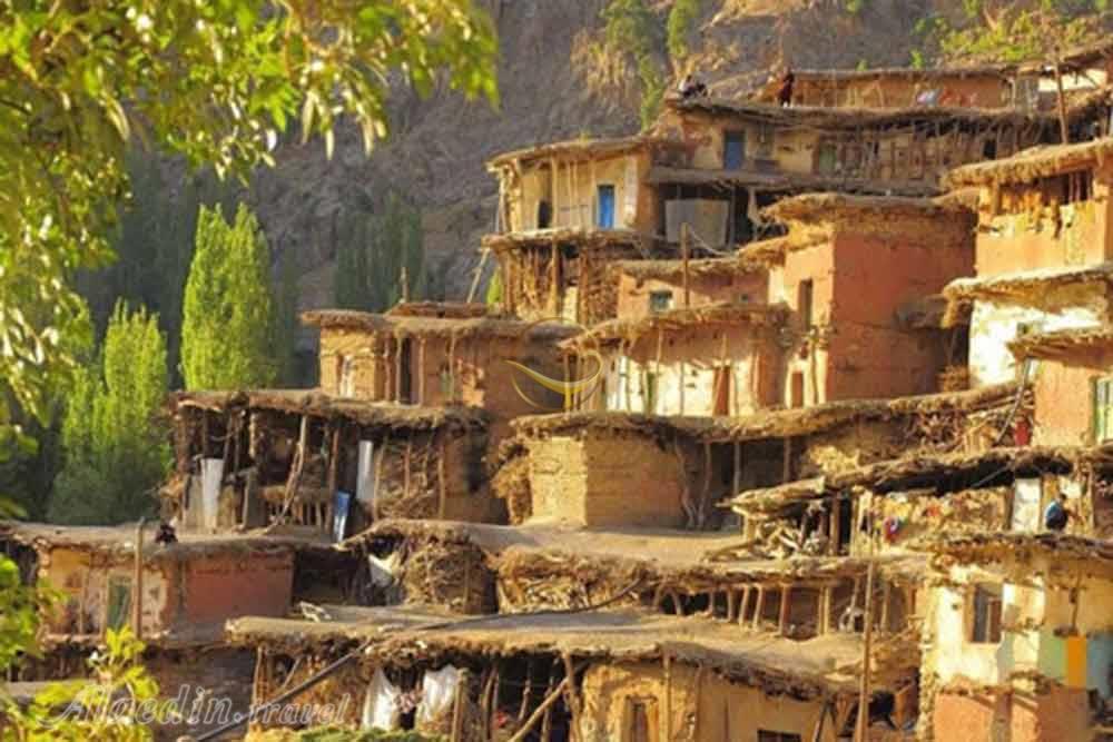 روستای سرآقا سید کوهرنگ | علاءالدین تراول