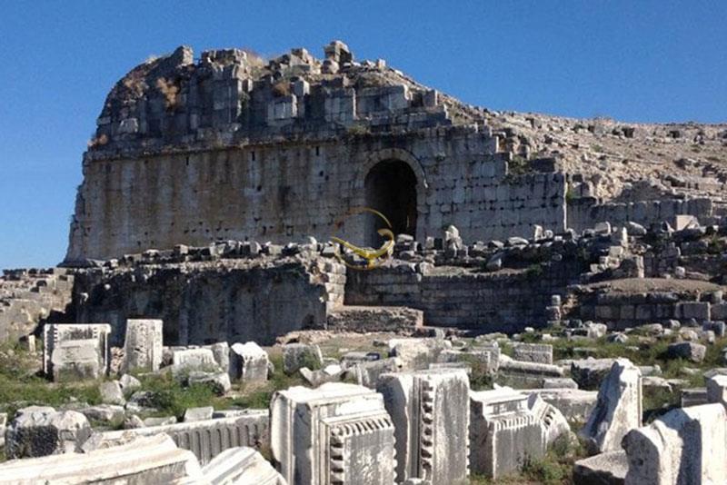 شهر باستانی میلتوس (میلتاس) در کوش آداسی - ترکیه