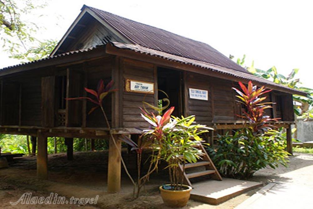 معبد و مرکز فرهنگی ماهسوری لنکاوی | علاءالدین تراول