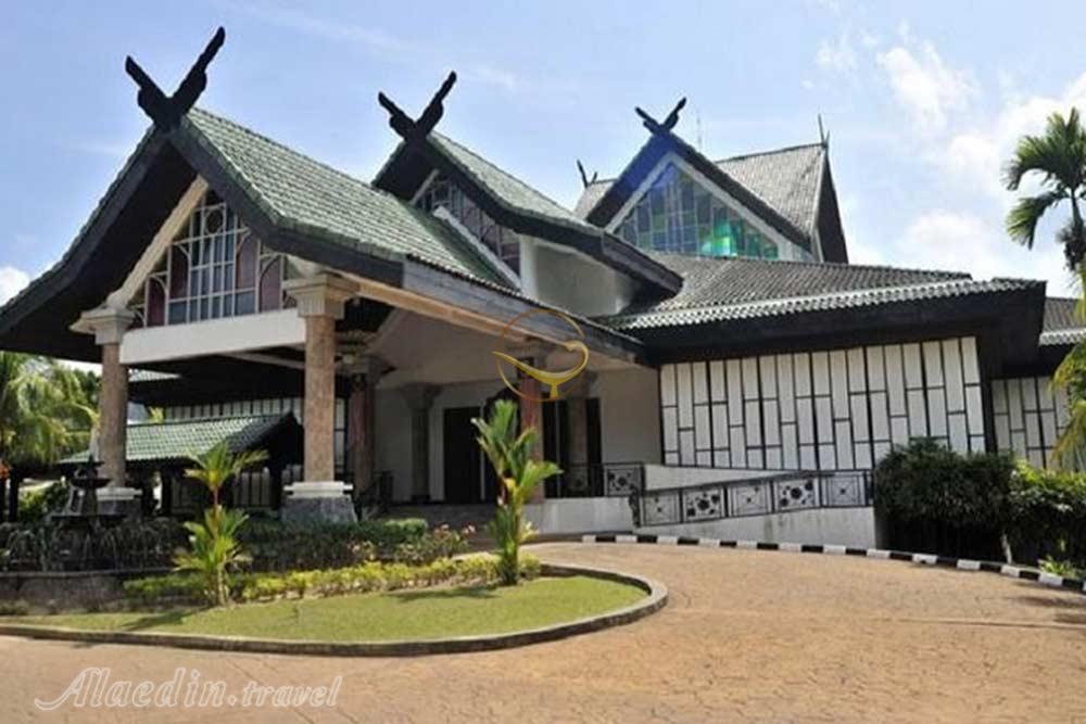 معبد و مرکز فرهنگی ماهسوری لنکاوی | علاءالدین تراول