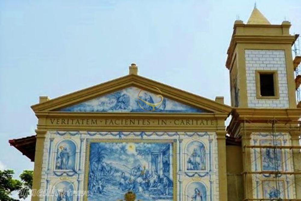 کلیسای نوتردام دلورد در لیبرویل - گابن | علاءالدین تراول