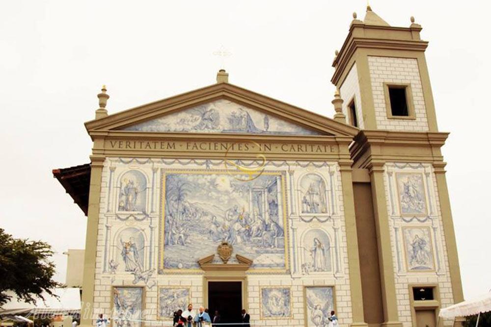 کلیسای نوتردام دلورد در لیبرویل - گابن | علاءالدین تراول